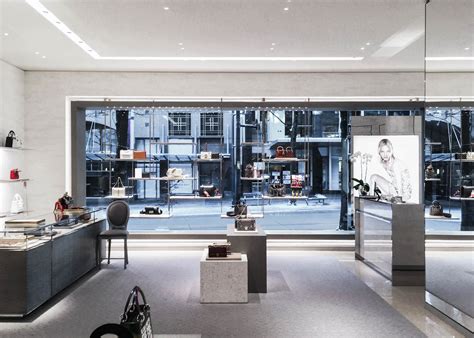 dior toronto holt